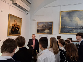 Учащиеся 7 б класса 14 марта посетили военно-морской музей имени императора Петра Великого. 